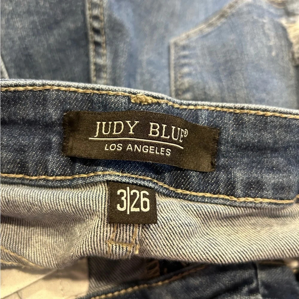 Judy Blue Jeans Womens 3/26 Skinny Fit Blue Denim Distressed Raw‎ Hem
